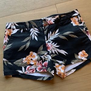 Volcom SZ 29 shorts